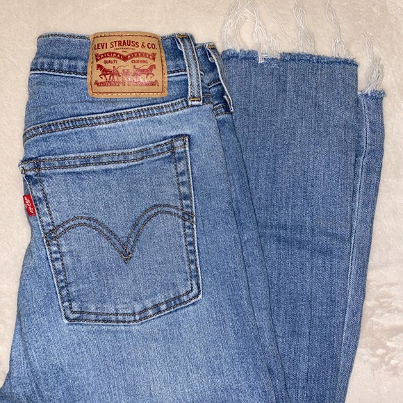 LEVI WEDGIE SKINNY JEANS - Picture 2 of 7